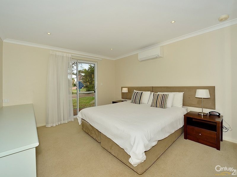 2/40 Marina Quay Drive, Erskine WA 6210