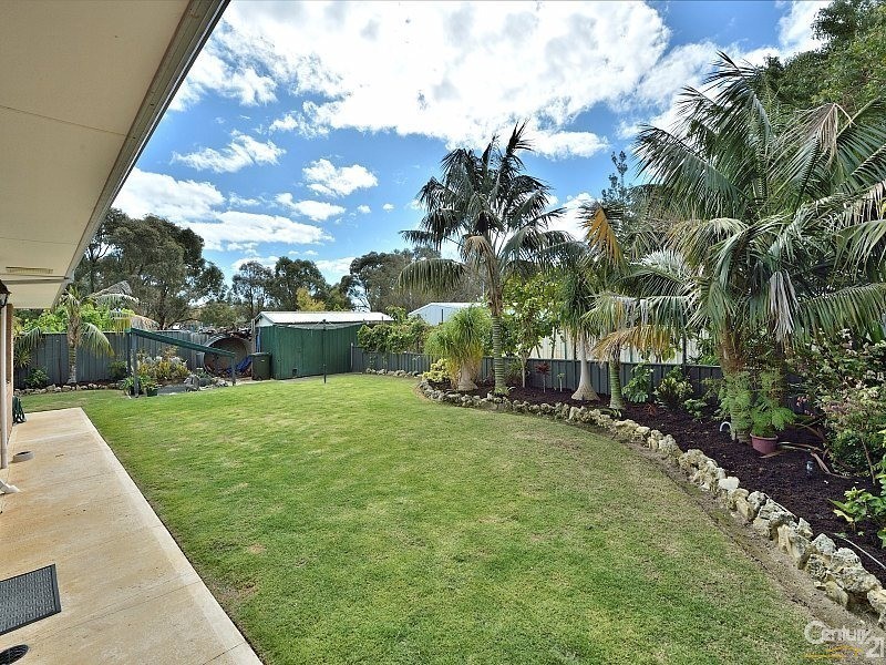 27 Bight Reefs Road, Singleton WA 6175