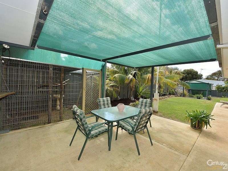 27 Bight Reefs Road, Singleton WA 6175