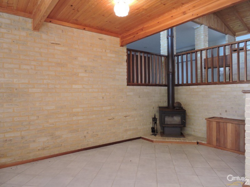 2 Panamuna Drive, Falcon WA 6210