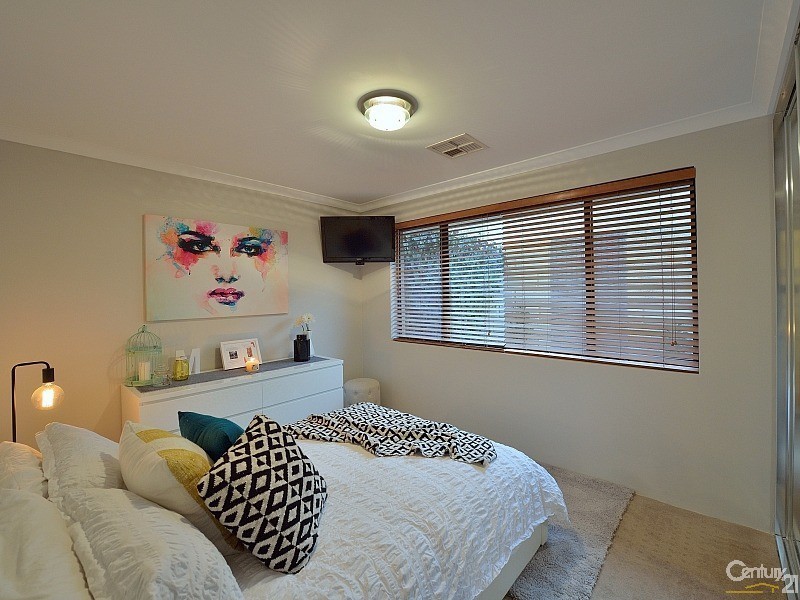 6 Twilight Ridge, Secret Harbour WA 6173