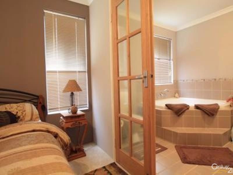 37 Heath Street, Singleton WA 6175