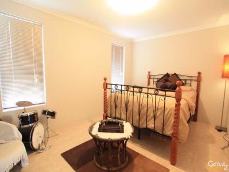 37 Heath Street, Singleton WA 6175