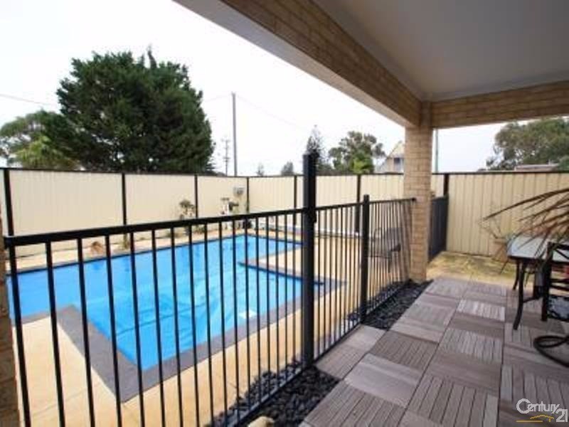 37 Heath Street, Singleton WA 6175