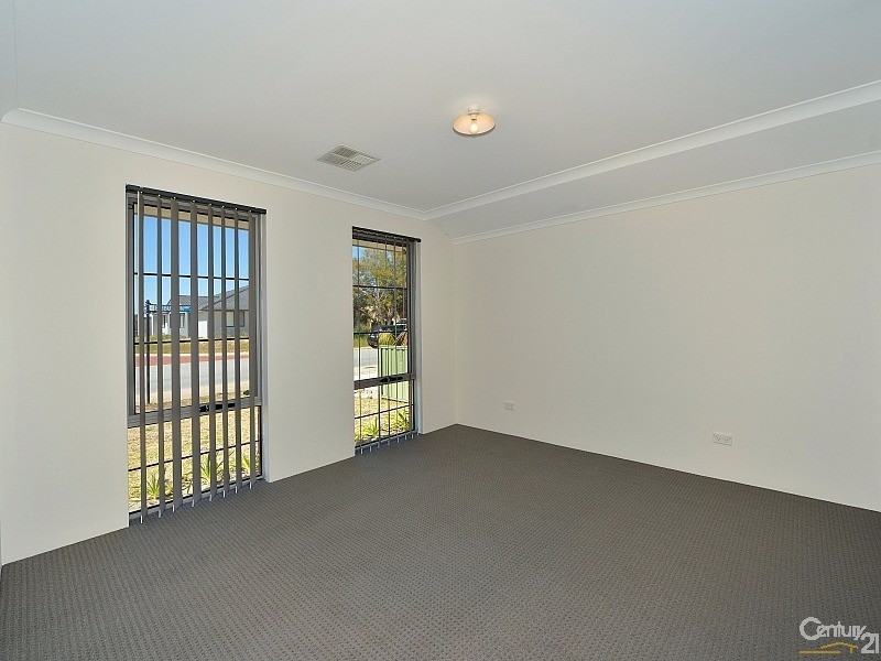 21 Bibbulmun Meander, Ravenswood WA 6208