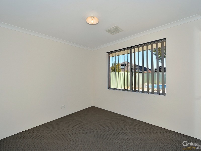 21 Bibbulmun Meander, Ravenswood WA 6208