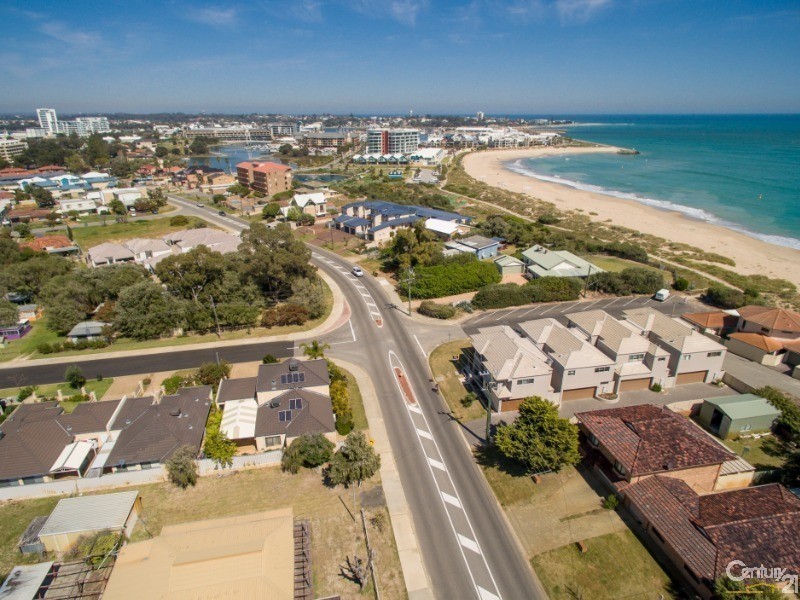 4/100 Ormsby Tce, Mandurah WA 6210
