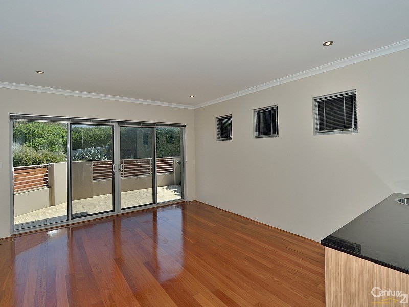 4/100 Ormsby Tce, Mandurah WA 6210