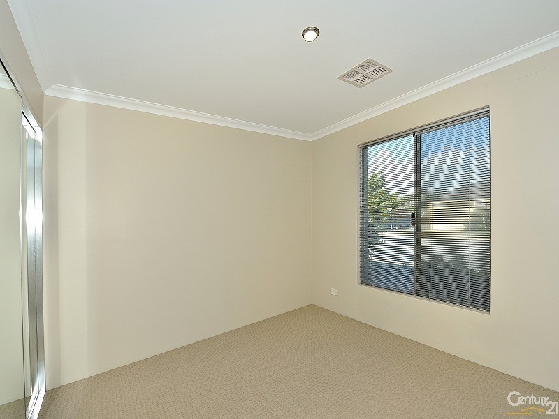4/100 Ormsby Tce, Mandurah WA 6210