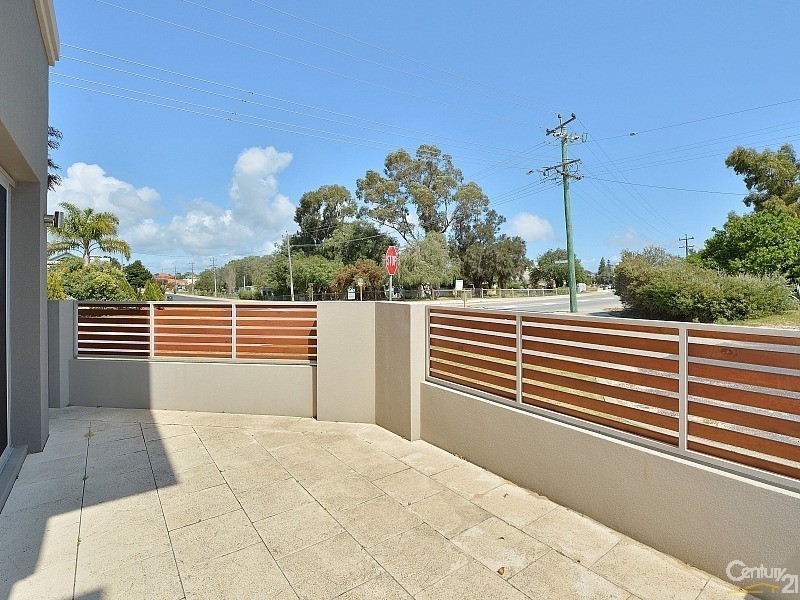 4/100 Ormsby Tce, Mandurah WA 6210