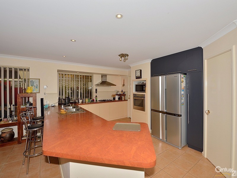 158 Peelwood Parade, Halls Head WA 6210