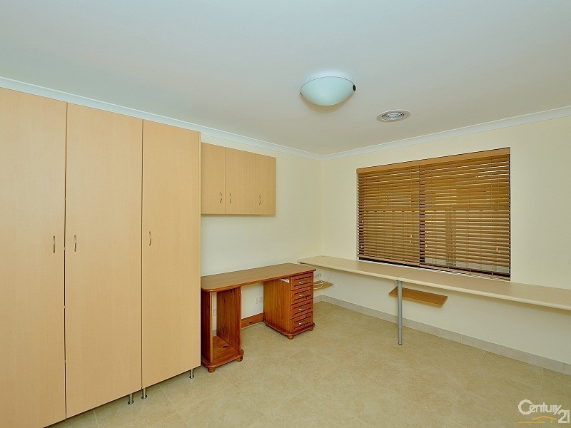 12 Eglinton Terrace, Dudley Park WA 6210