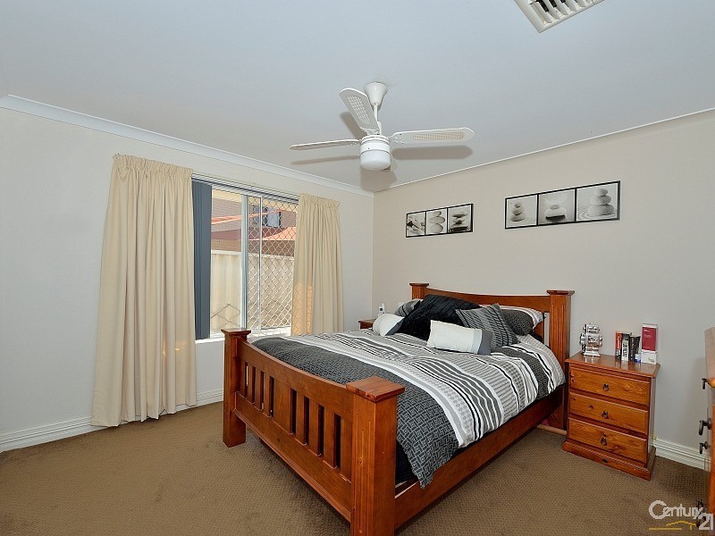 73 Allambi Way, South Yunderup WA 6208