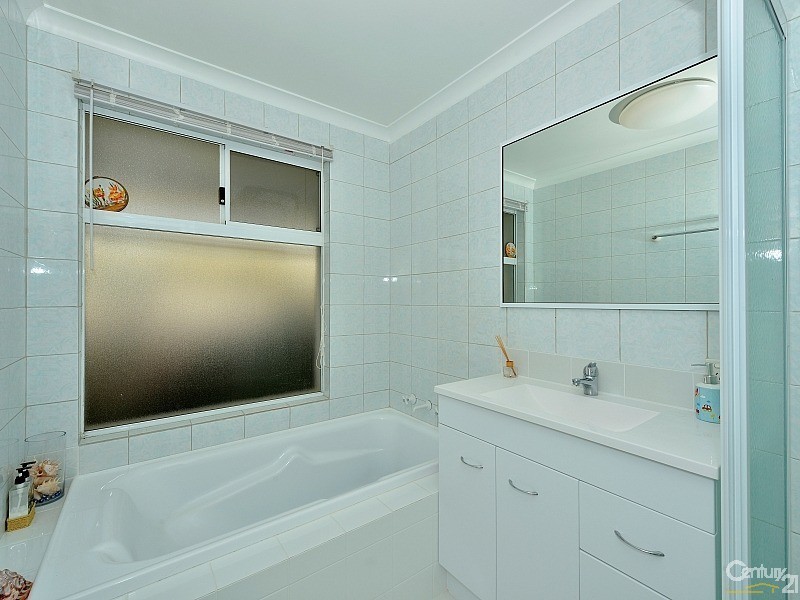 73 Allambi Way, South Yunderup WA 6208