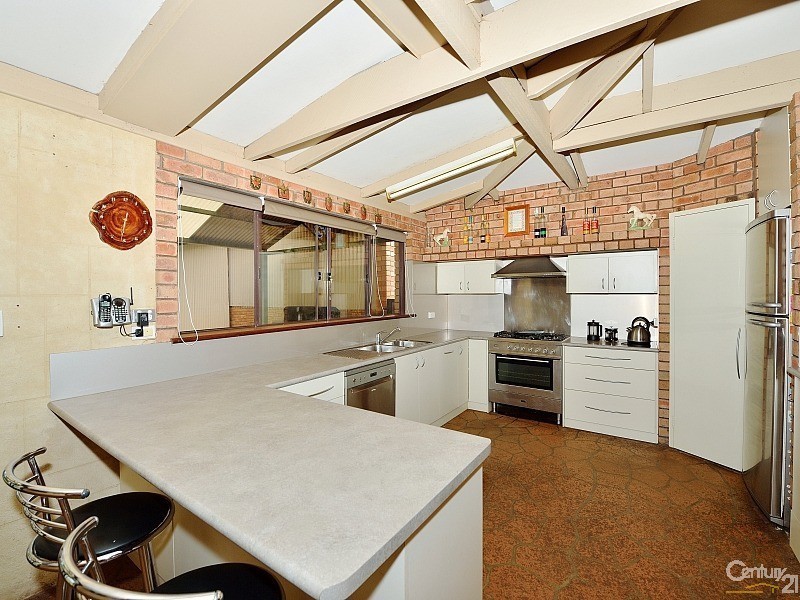 62 Matthie Road, Barragup WA 6209