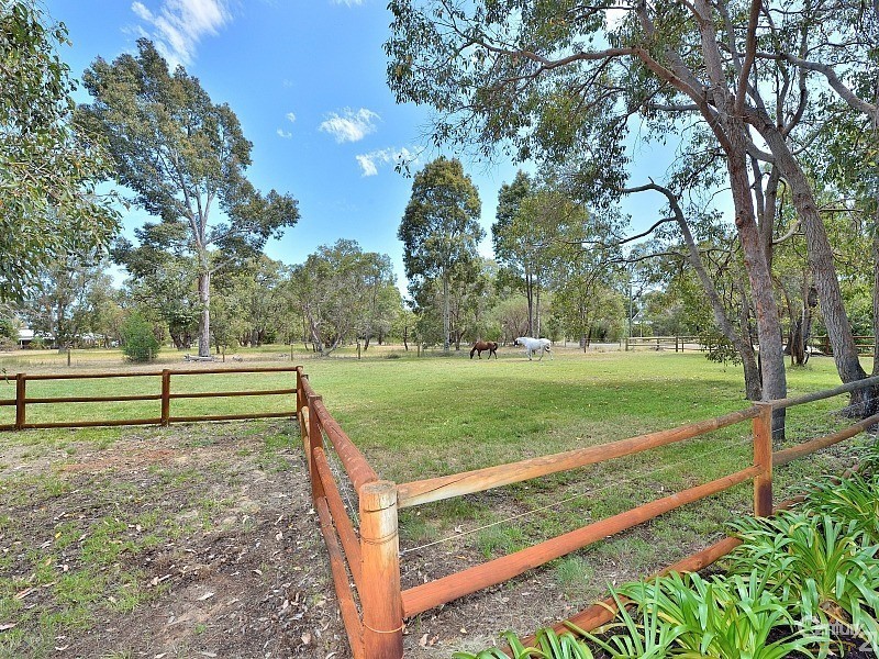 62 Matthie Road, Barragup WA 6209