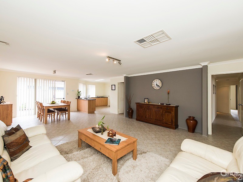 7 Chyverton Corner, Erskine WA 6210