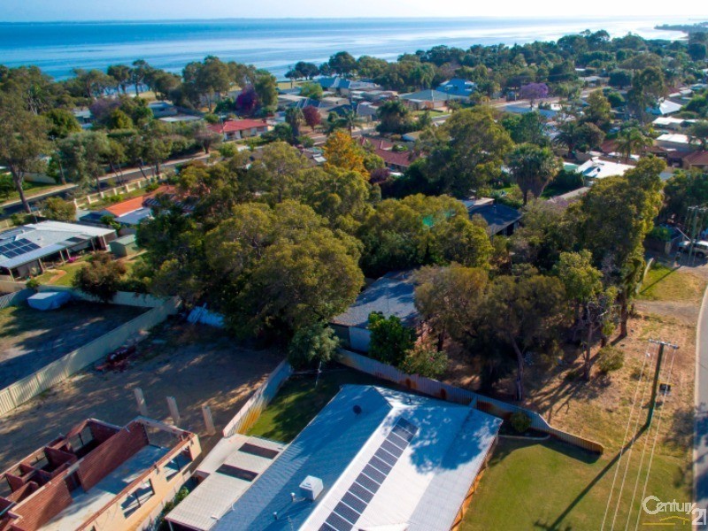 47 Roy Road, Coodanup WA 6210