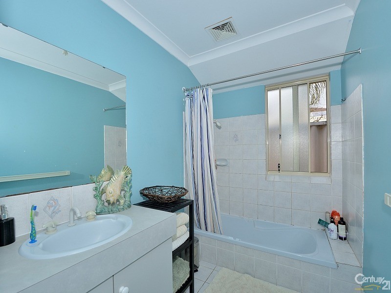 12 Kangaroo Paw Drive, Greenfields WA 6210