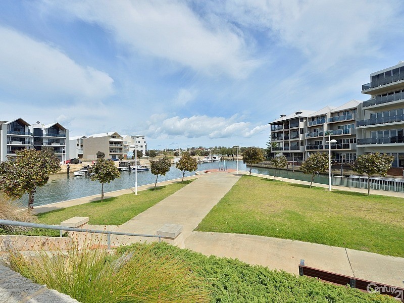 12B Florian Mews, Mandurah WA 6210