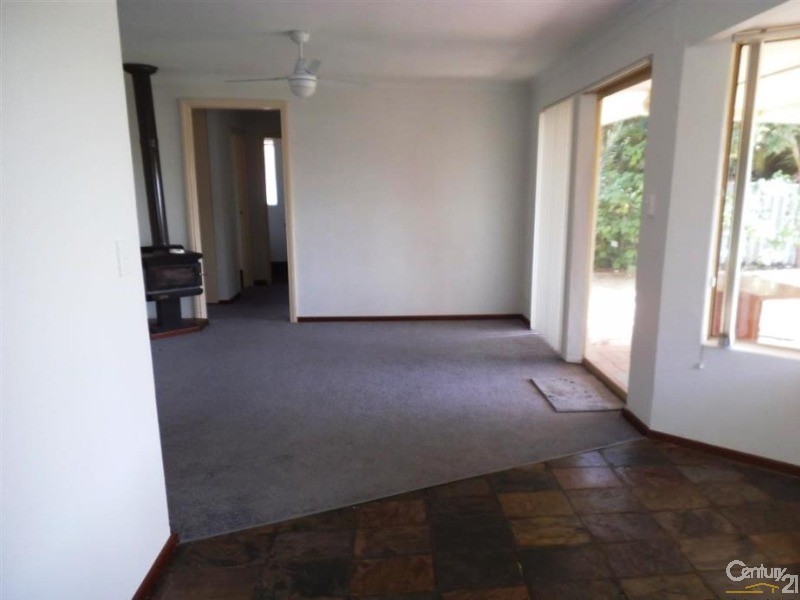 101 Waldron Boulevard, Greenfields WA 6210