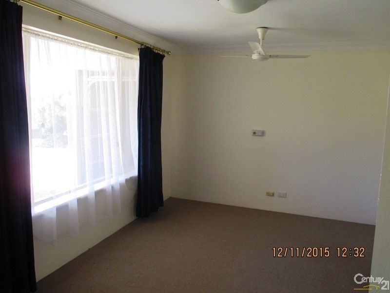 16 Killarney Retreat, Meadow Springs WA 6210