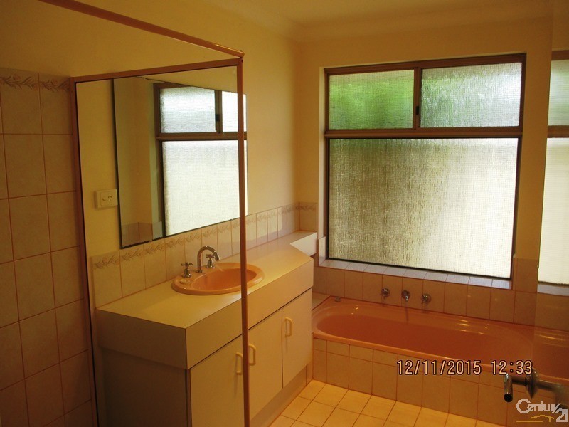 16 Killarney Retreat, Meadow Springs WA 6210