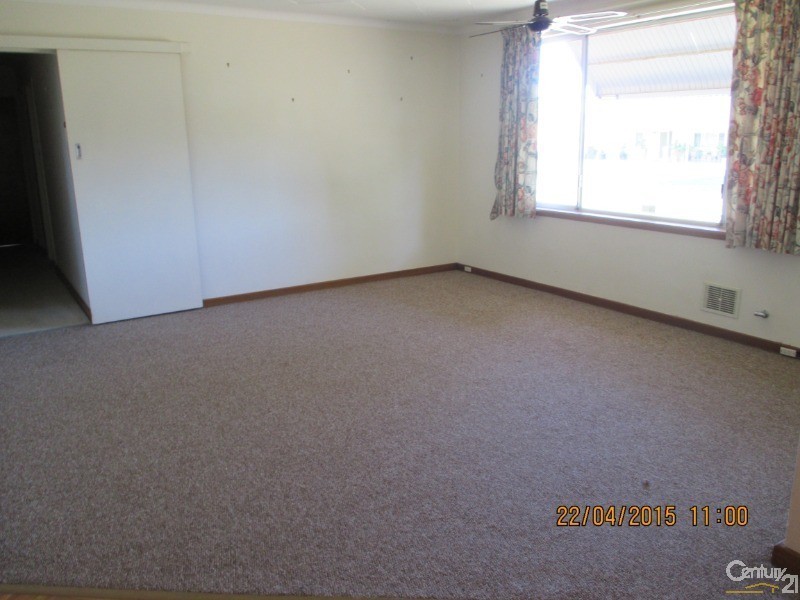 9 Park Road, Mandurah WA 6210