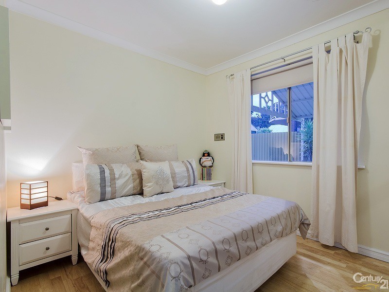 20 Fendam Street, Waikiki WA 6169