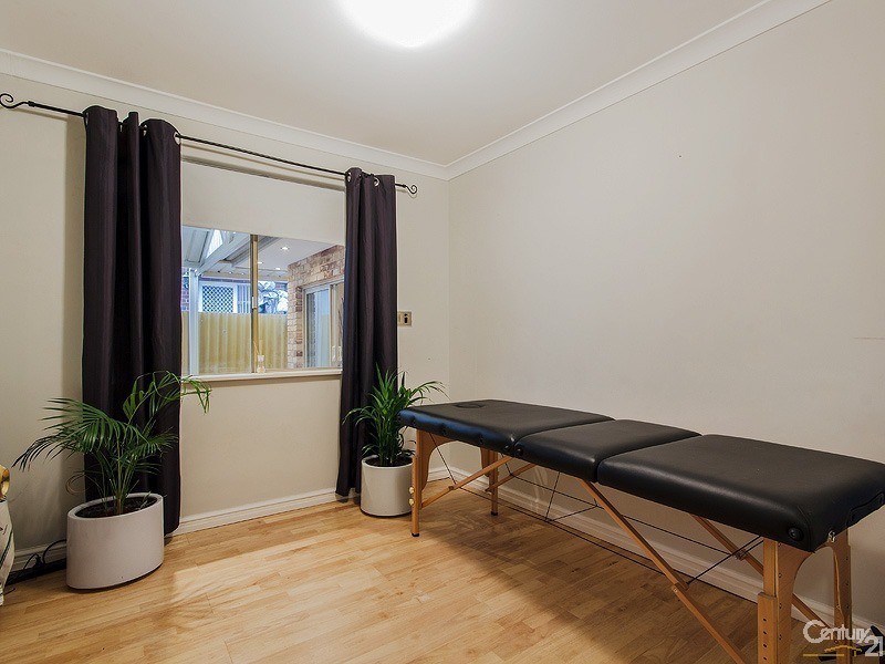 20 Fendam Street, Waikiki WA 6169