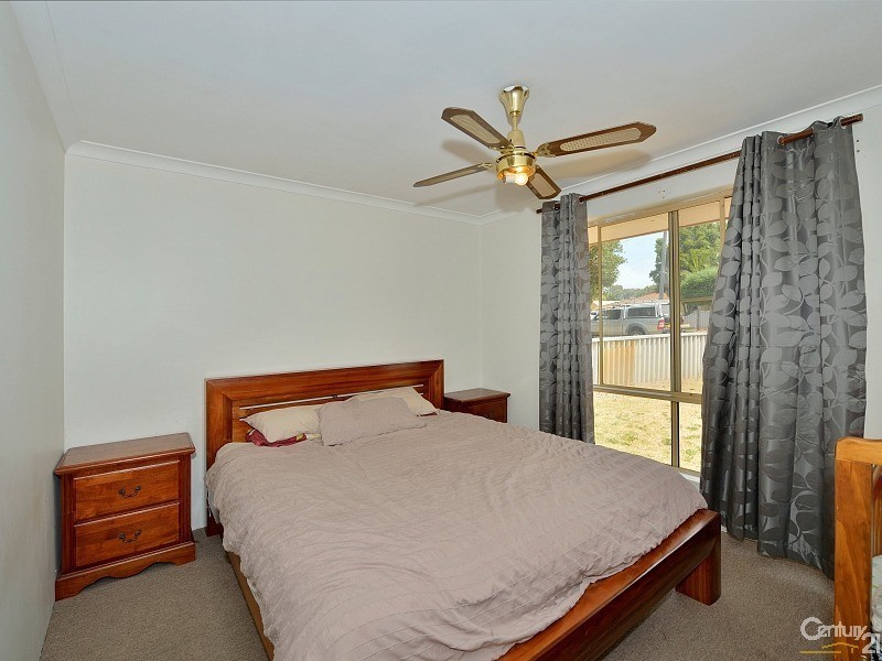 16 Gavarnie Way, Coodanup WA 6210