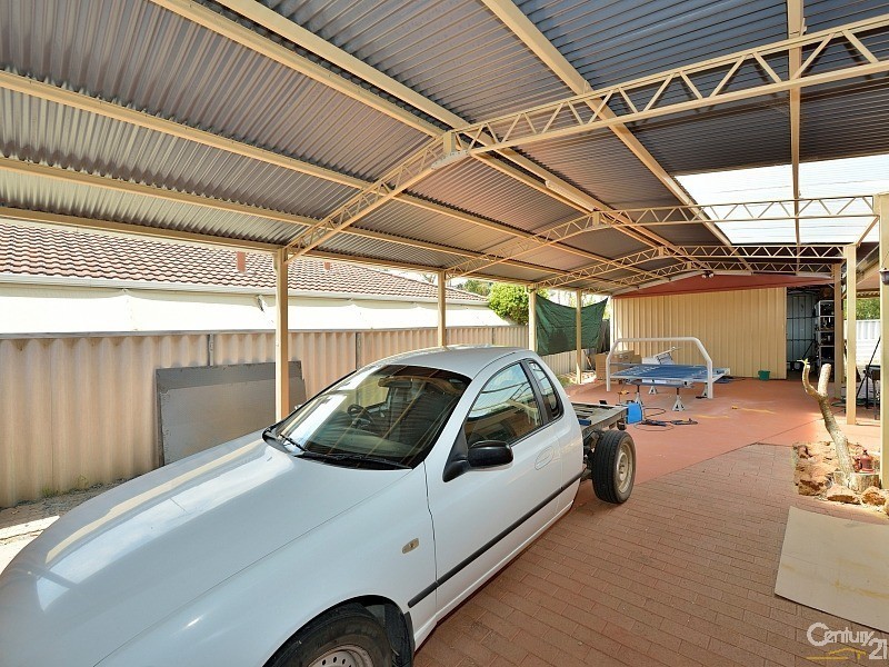 16 Gavarnie Way, Coodanup WA 6210