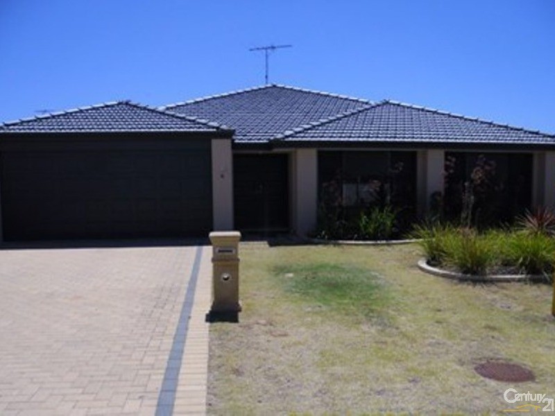 4 Inwood Lane, Meadow Springs WA 6210