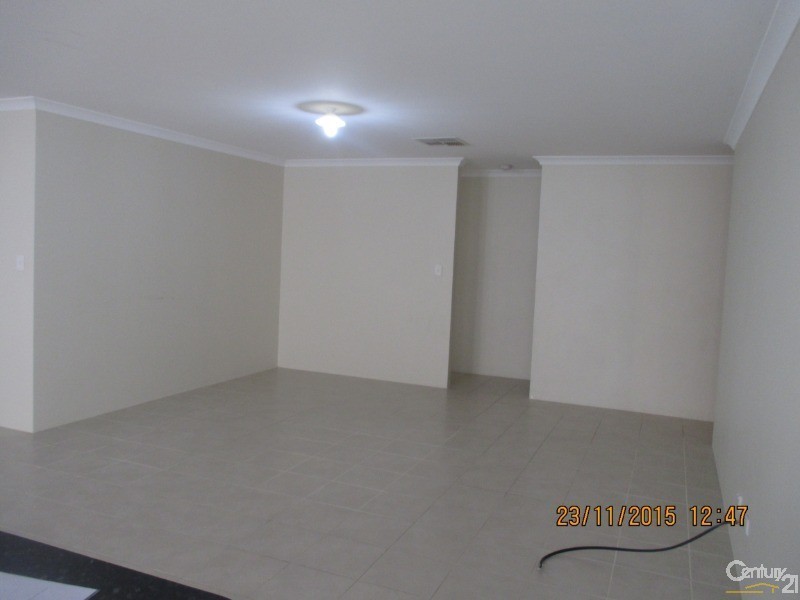 13 Cuballing Retreat, Dawesville WA 6211