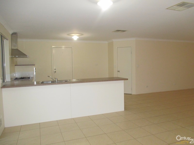 13 Yallingup Loop, Dawesville WA 6211