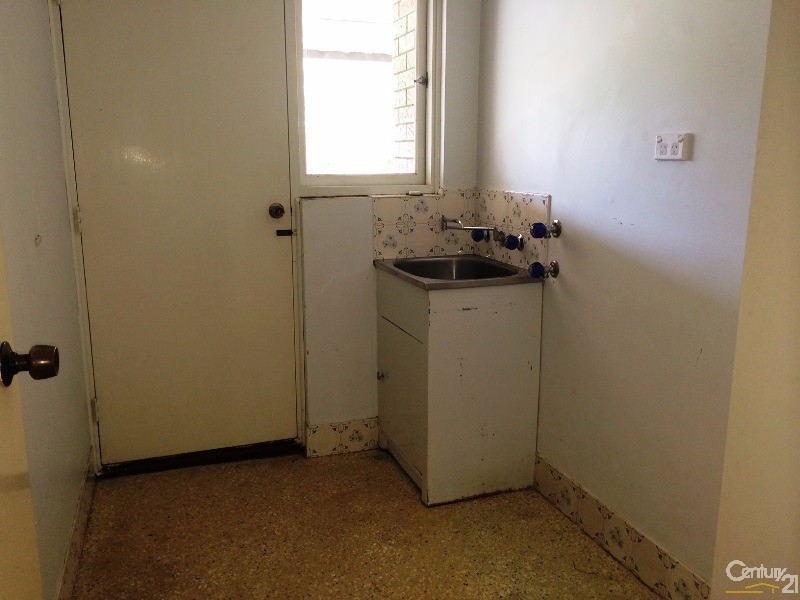 2/32 Hackett Street, Mandurah WA 6210