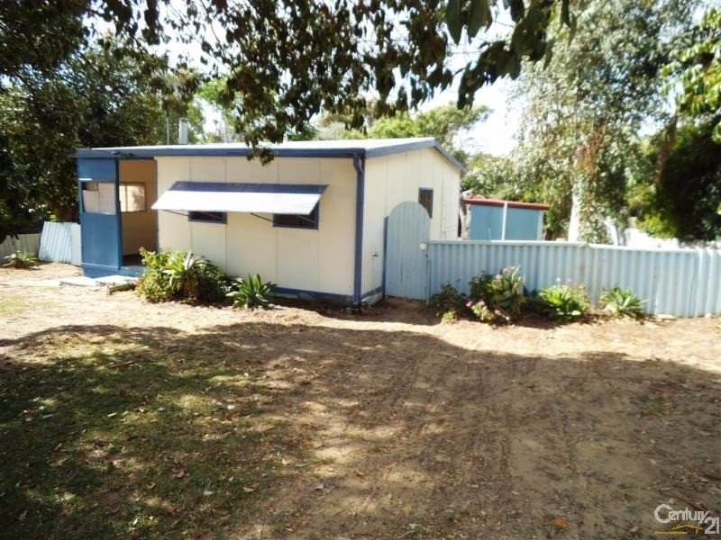 28 Service Street, Mandurah WA 6210