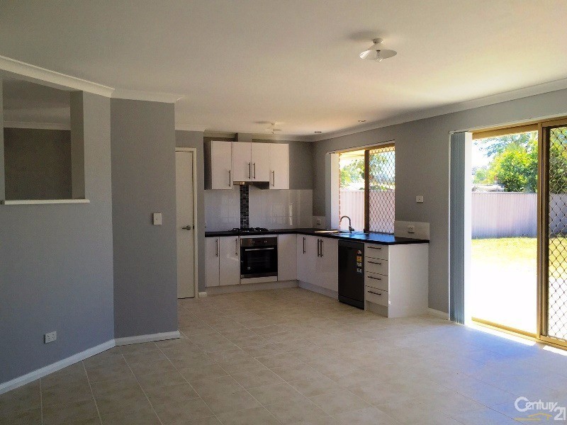 7 Lydia Place, Greenfields WA 6210