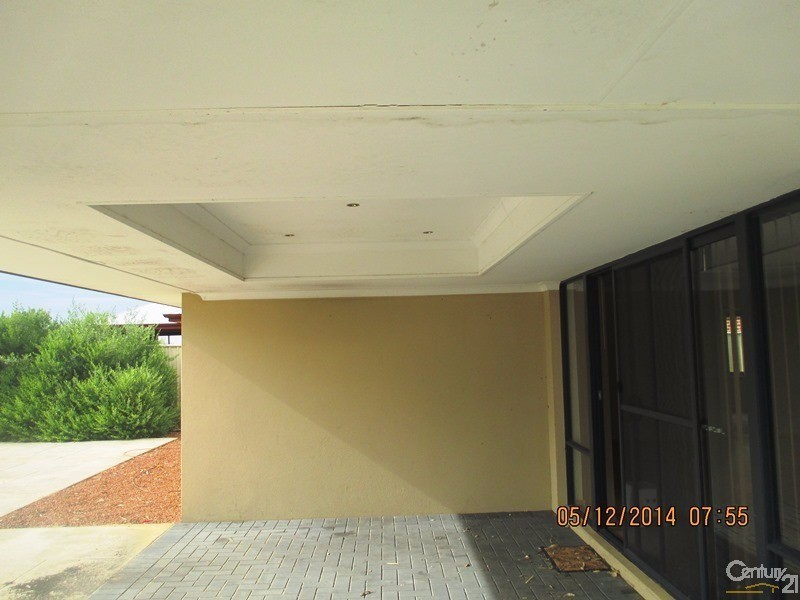 3 Adela Bend, Lakelands WA 6180