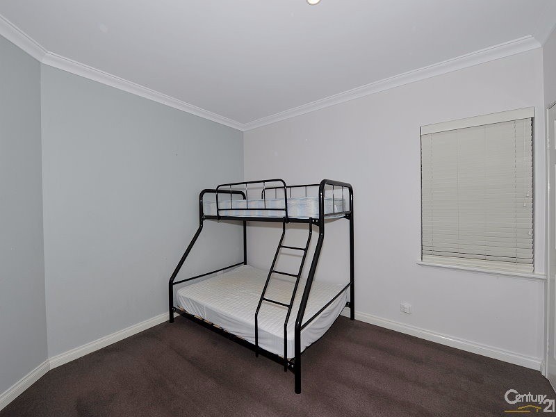 7 Ragamuffin Point, Halls Head WA 6210