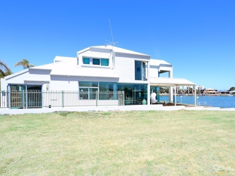 127 Leslie Street, Dudley Park WA 6210