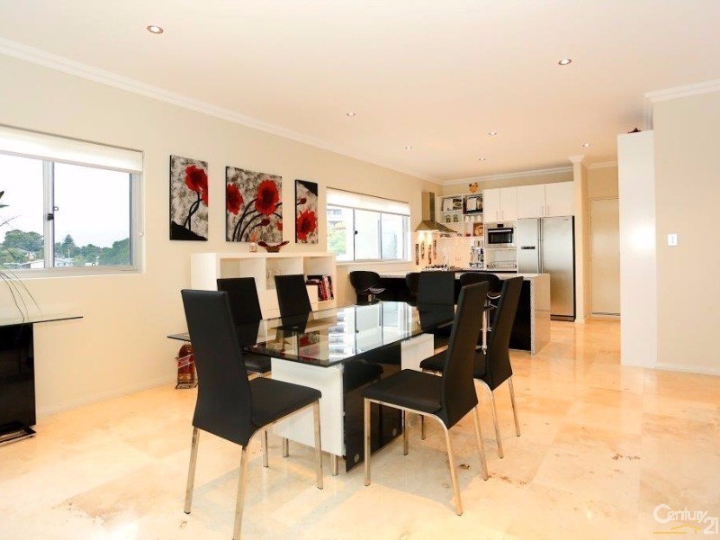 21B  Oversby Street, Halls Head WA 6210