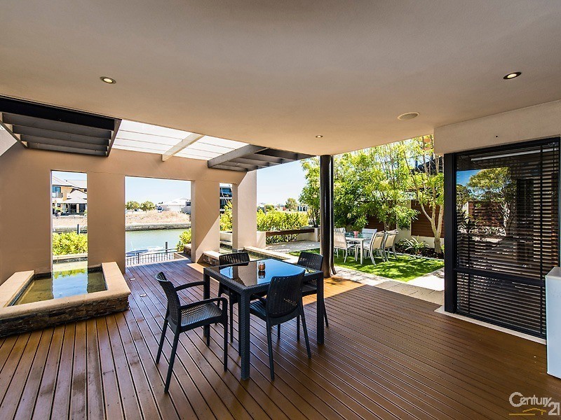 5 Waterlily Drive, Dudley Park WA 6210