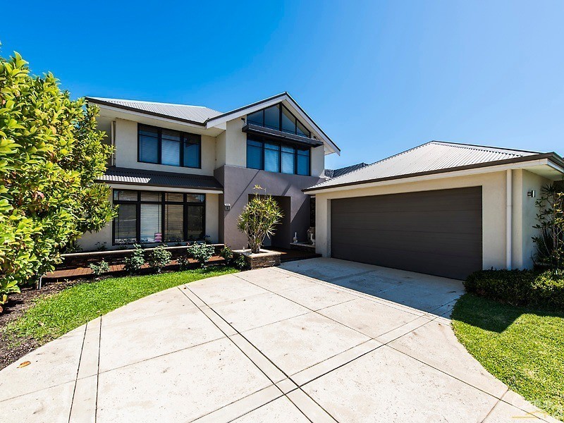 5 Waterlily Drive, Dudley Park WA 6210