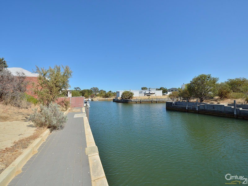 40 Estuary Place, Wannanup WA 6210