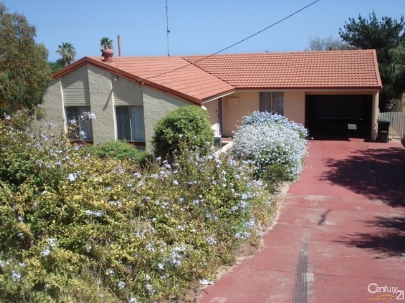 30 Scrivener Place, Halls Head WA 6210