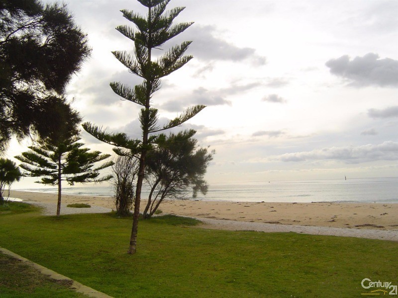 30 Scrivener Place, Halls Head WA 6210