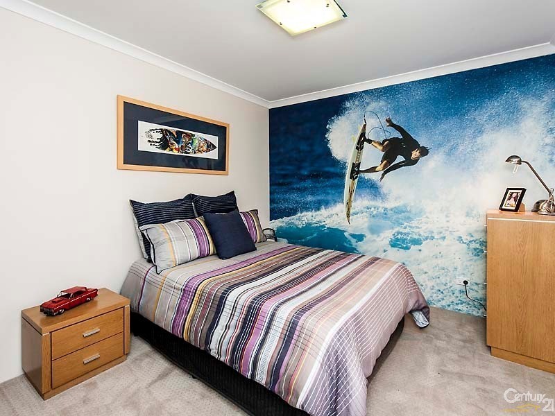 15 Jasper Way, Lakelands WA 6180