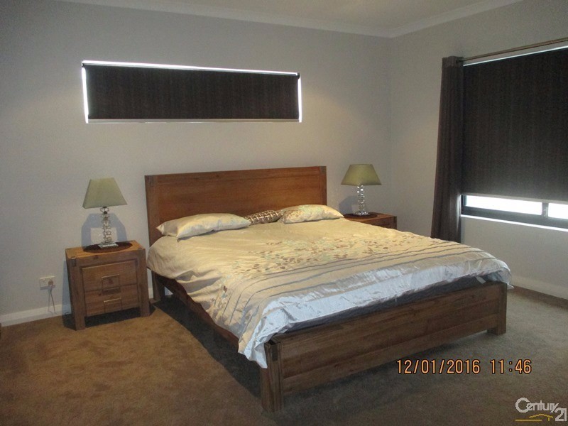 203 Ormsby Terrace, Silver Sands WA 6210