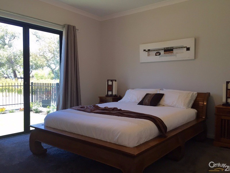 53 Shoveler Crescent, Erskine WA 6210